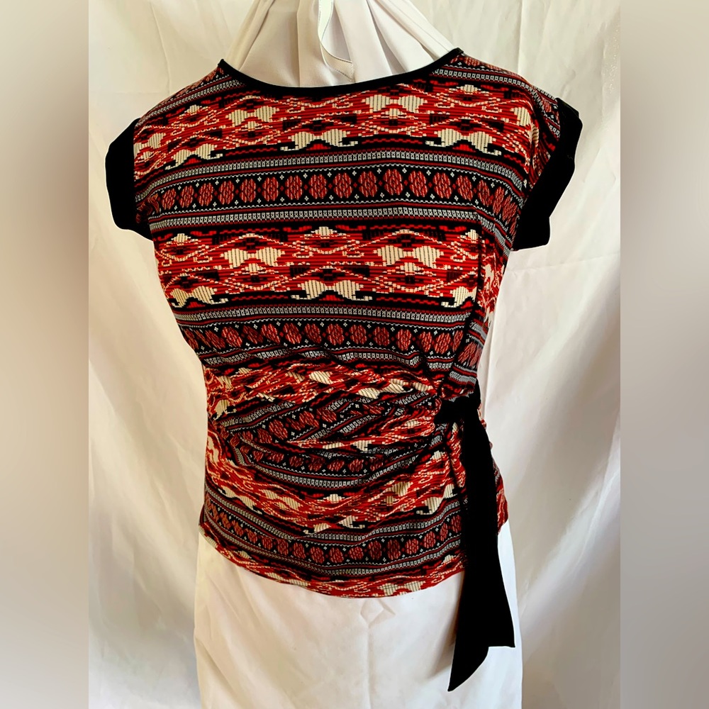 Mandy Evans side tie shirt